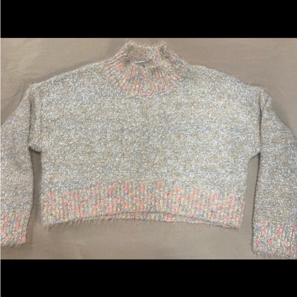 Free PeopleStardust Pullover. Size Lg - Picture 4 of 6